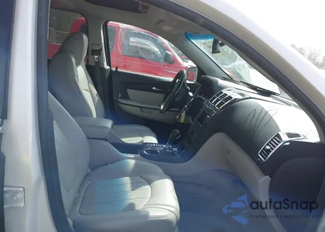 2011 GMC Acadia Denali из США, поврежденный, VIN 1GKKVTED4BJ302982